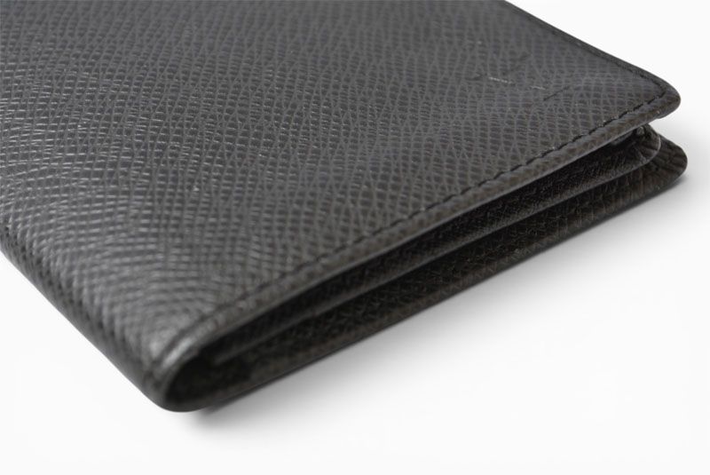 Louis Vuitton / Wallet — view 5