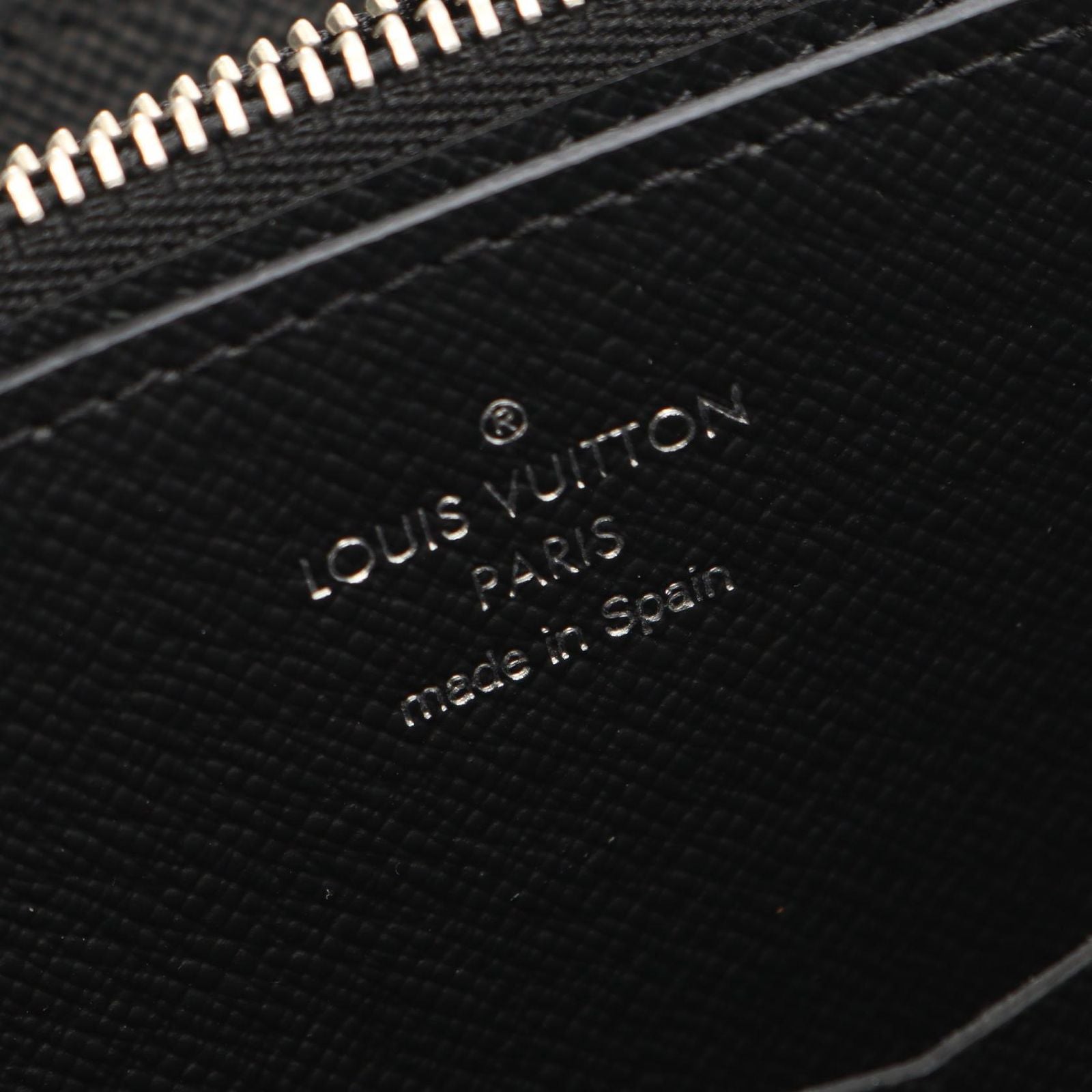 Louis Vuitton Round Wallet Zippy XL Leather — view 4