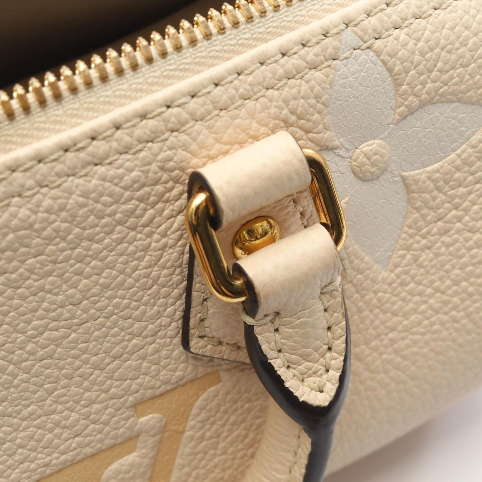 Louis Vuitton Handbag Papillon BB 2-Way Cream Saffron Leather — view 6