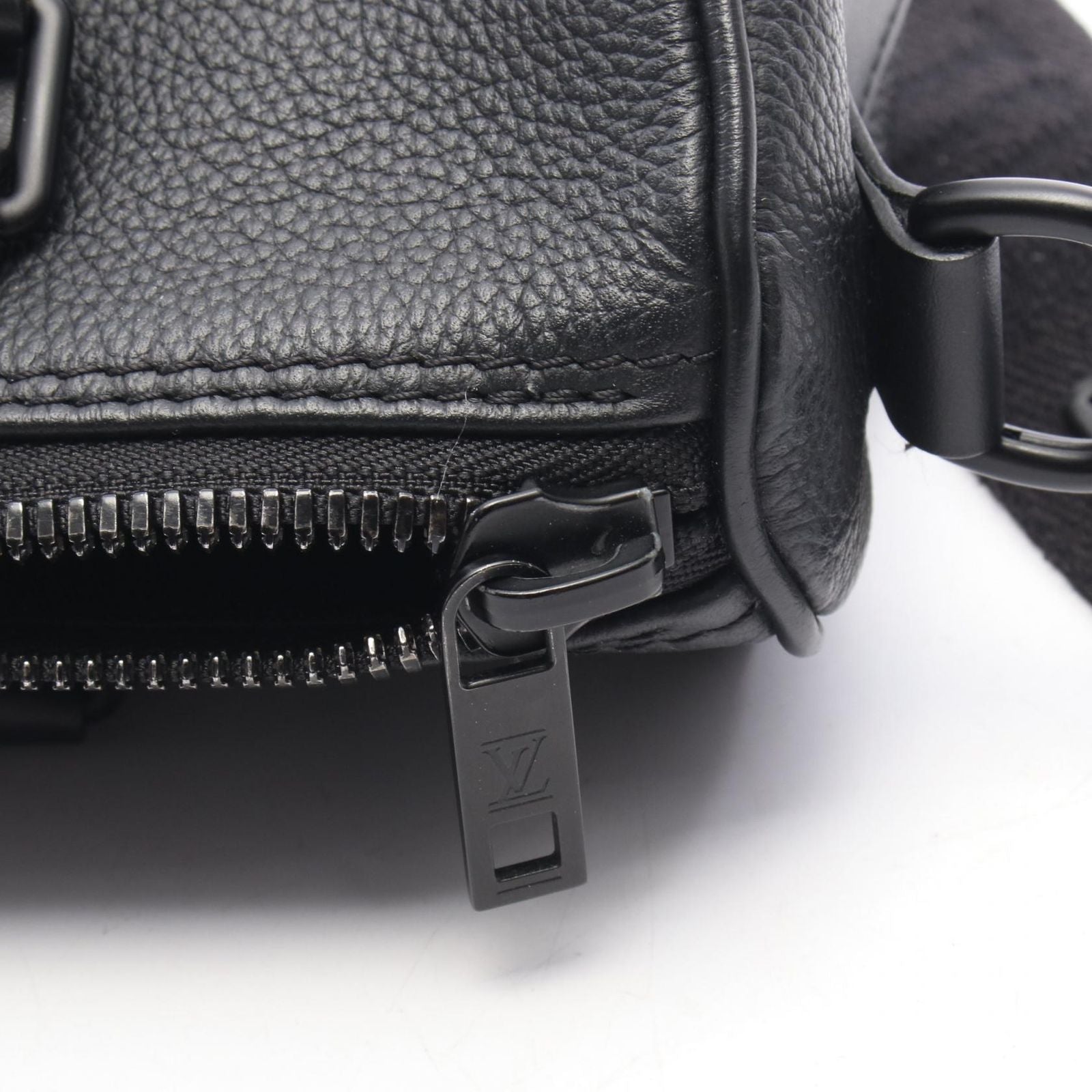 Louis Vuitton Handbag Keepall XS LV Aerogram 2-Way Noir Leather — view 5