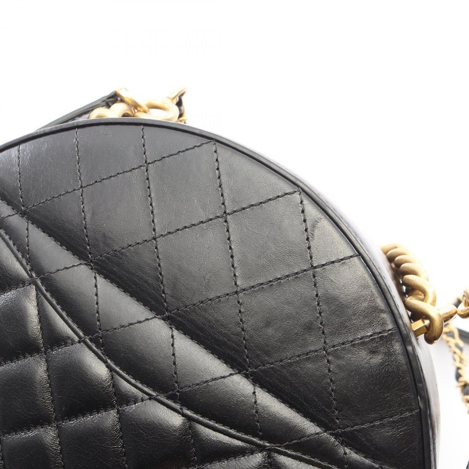 Chanel Shoulder Bag Quilted Round 2-Way Black Leather Chain — view 8