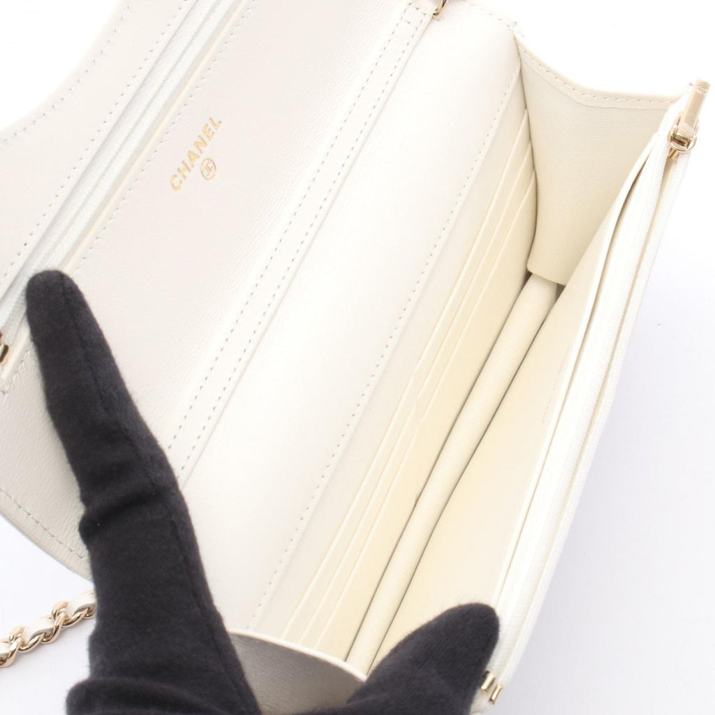 Chanel Shoulder Bag Quilted White Leather Chain Wallet — view 3