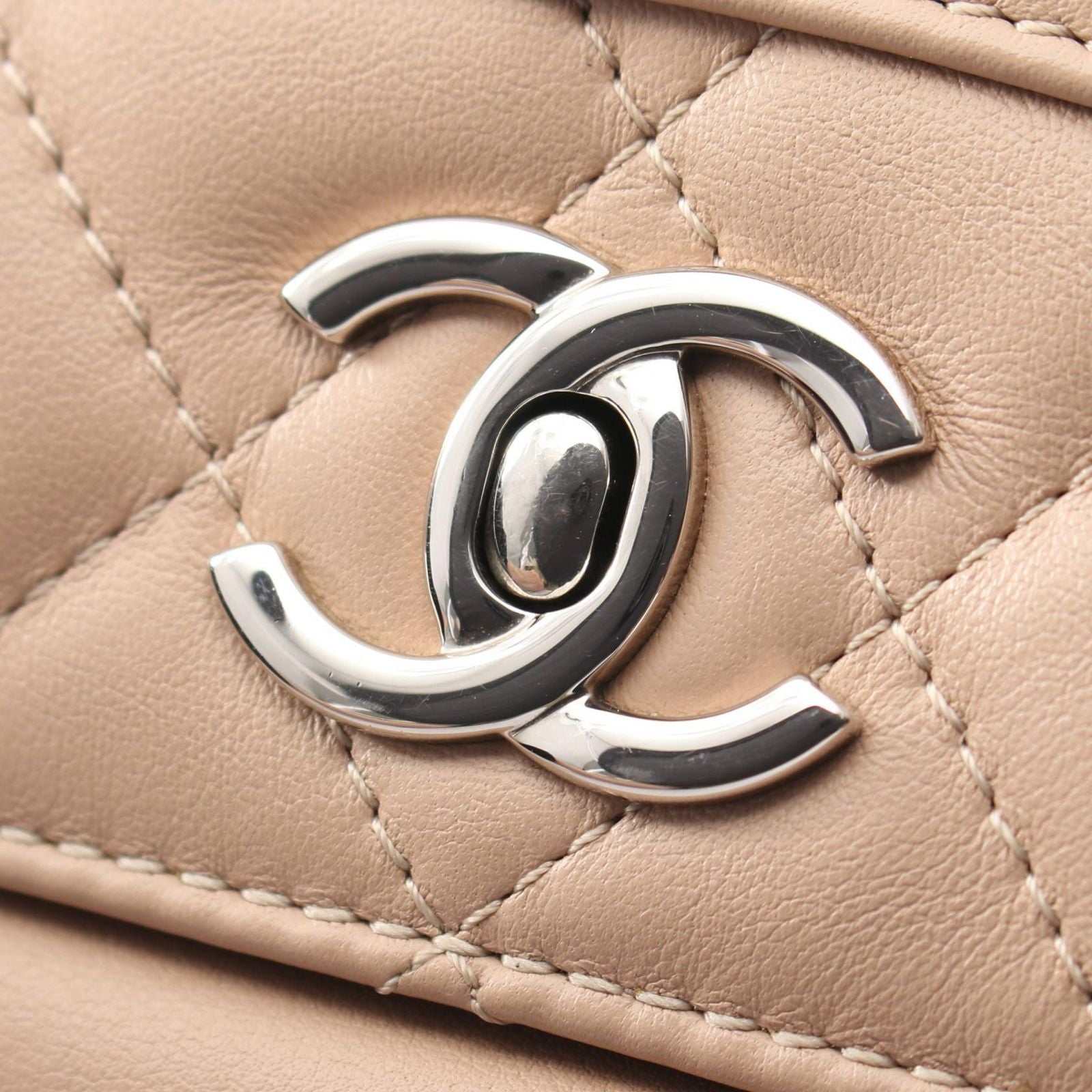 Chanel Shoulder Bag Quilted Milk Tea Lambskin Chain — view 8