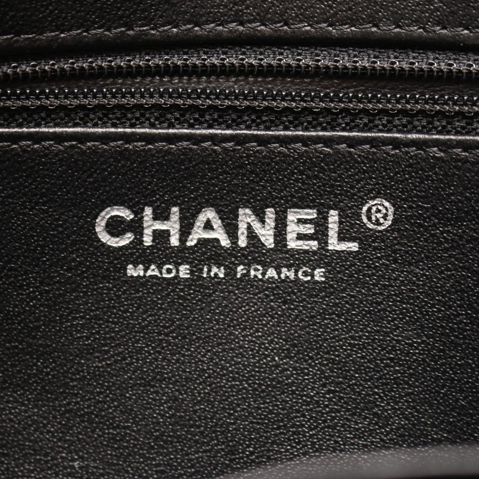 Chanel Shoulder Bag Quilted Antique Silver Black Caviar Leather Chain — view 4