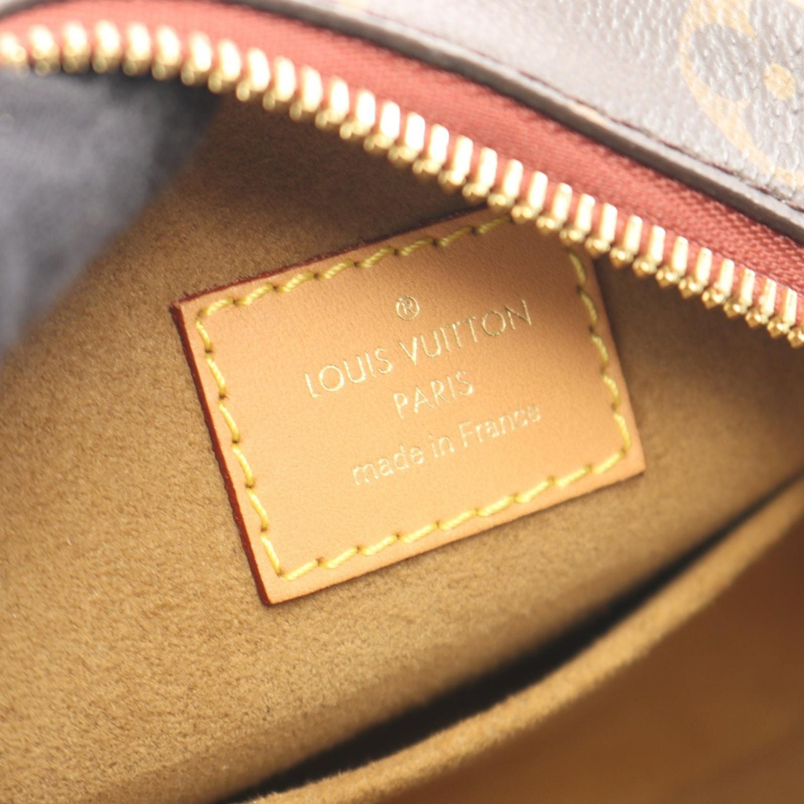 Louis Vuitton Shoulder Bag Boite Chapeau Superple PM Canvas Leather — view 4