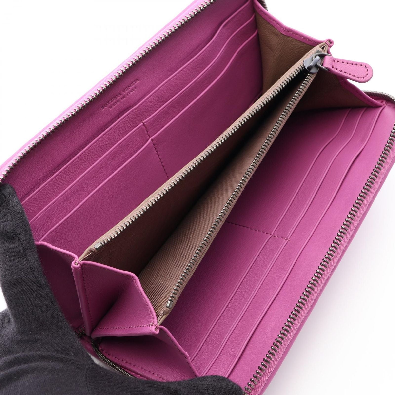Bottega Veneta Round Wallet Intrecciato Purple Leather — view 3