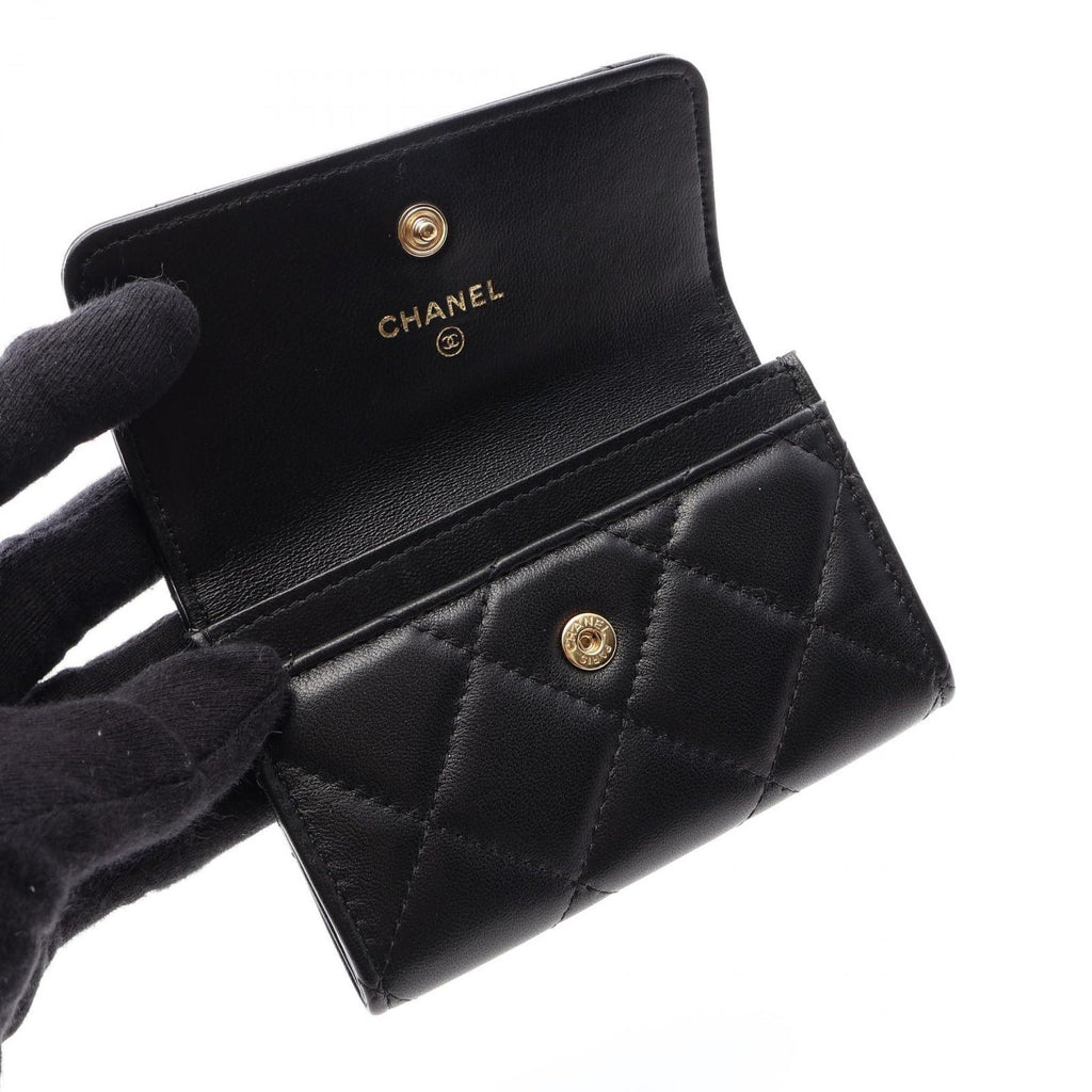 Chanel Card Case Quilted Black Lambskin — view 6