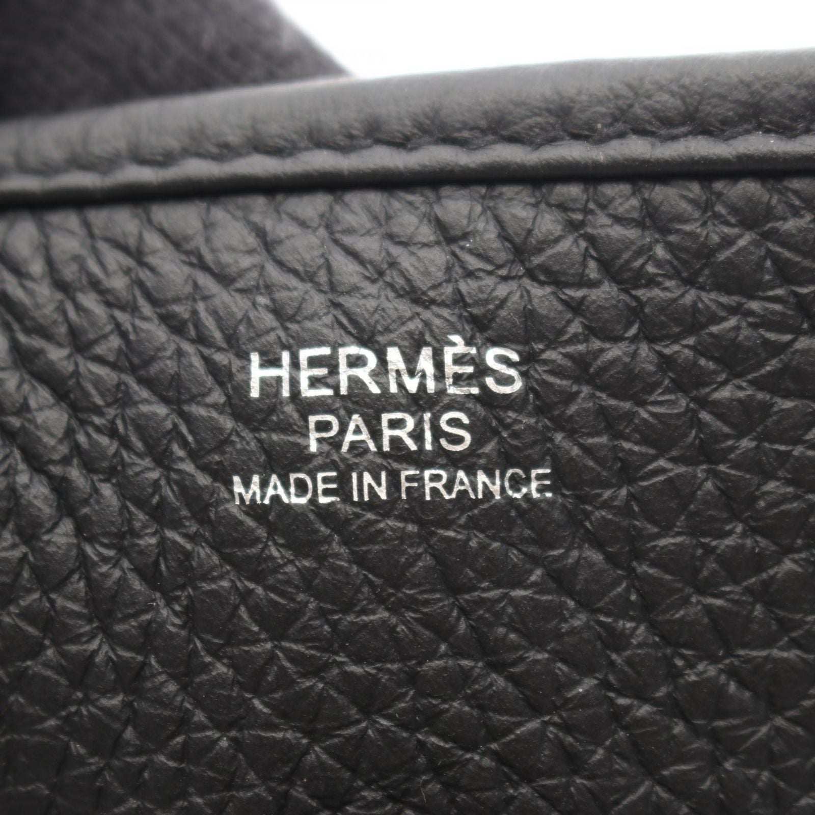 Hermes Shoulder Bag Evelyne 3 Trois PM Black Leather — view 4