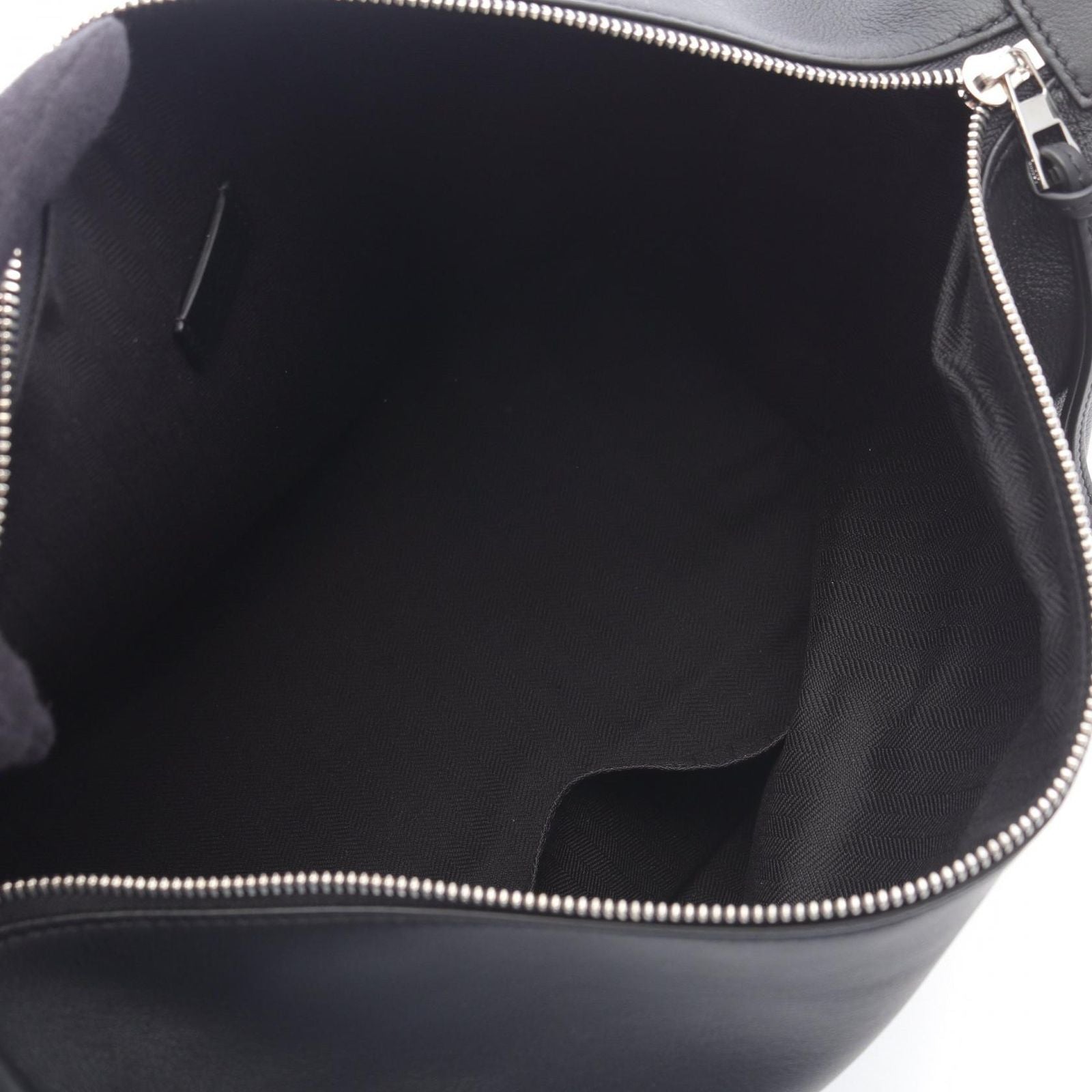 Loewe Shoulder Bag Cubi Leather — view 3