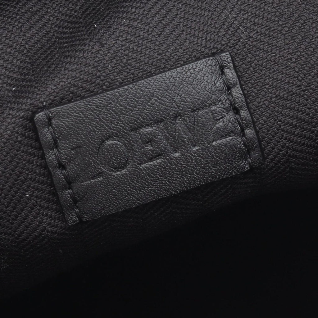 Loewe Shoulder Bag Cubi Leather — view 4