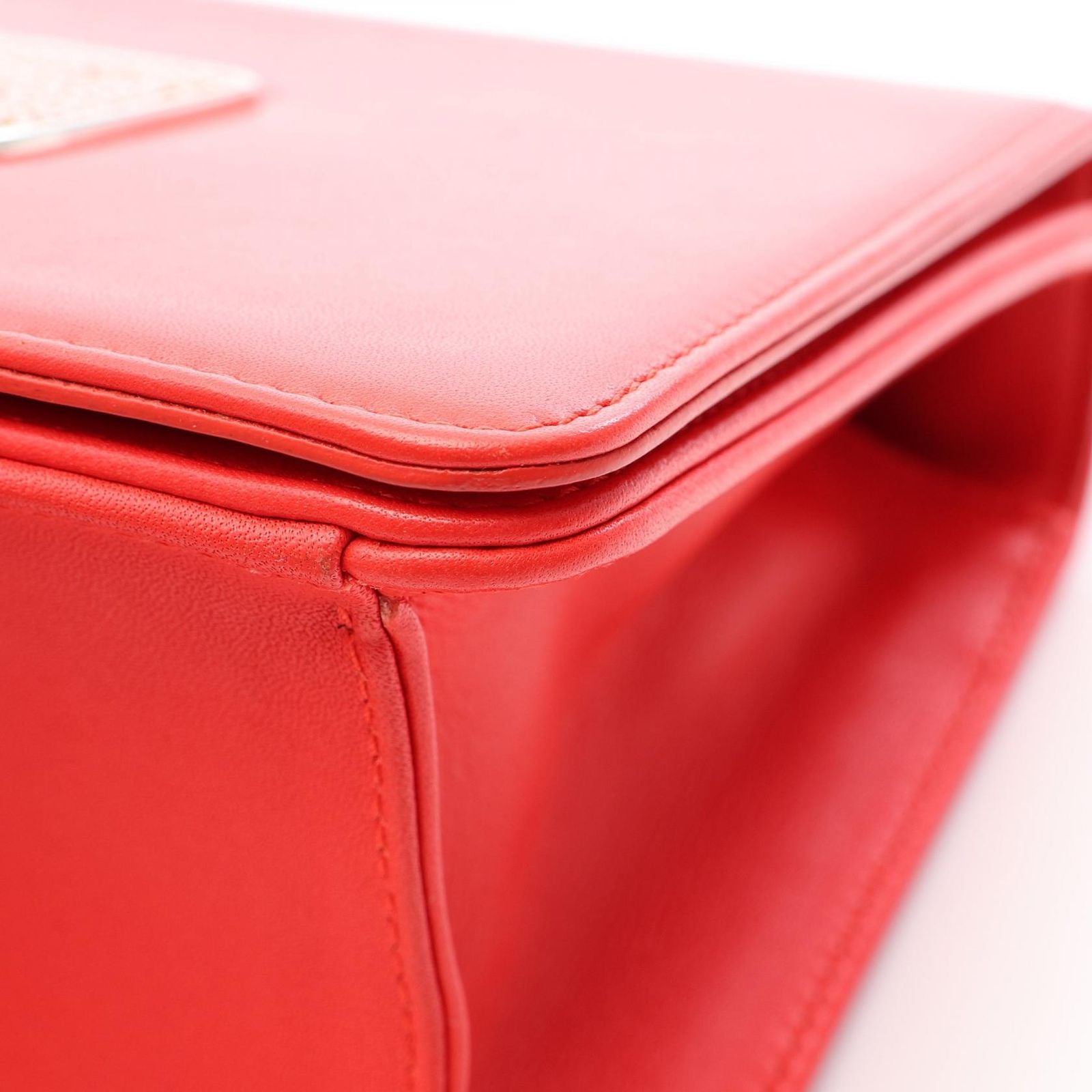 Dior Shoulder Bag Ama Red Leather Ama Small Chain — view 9