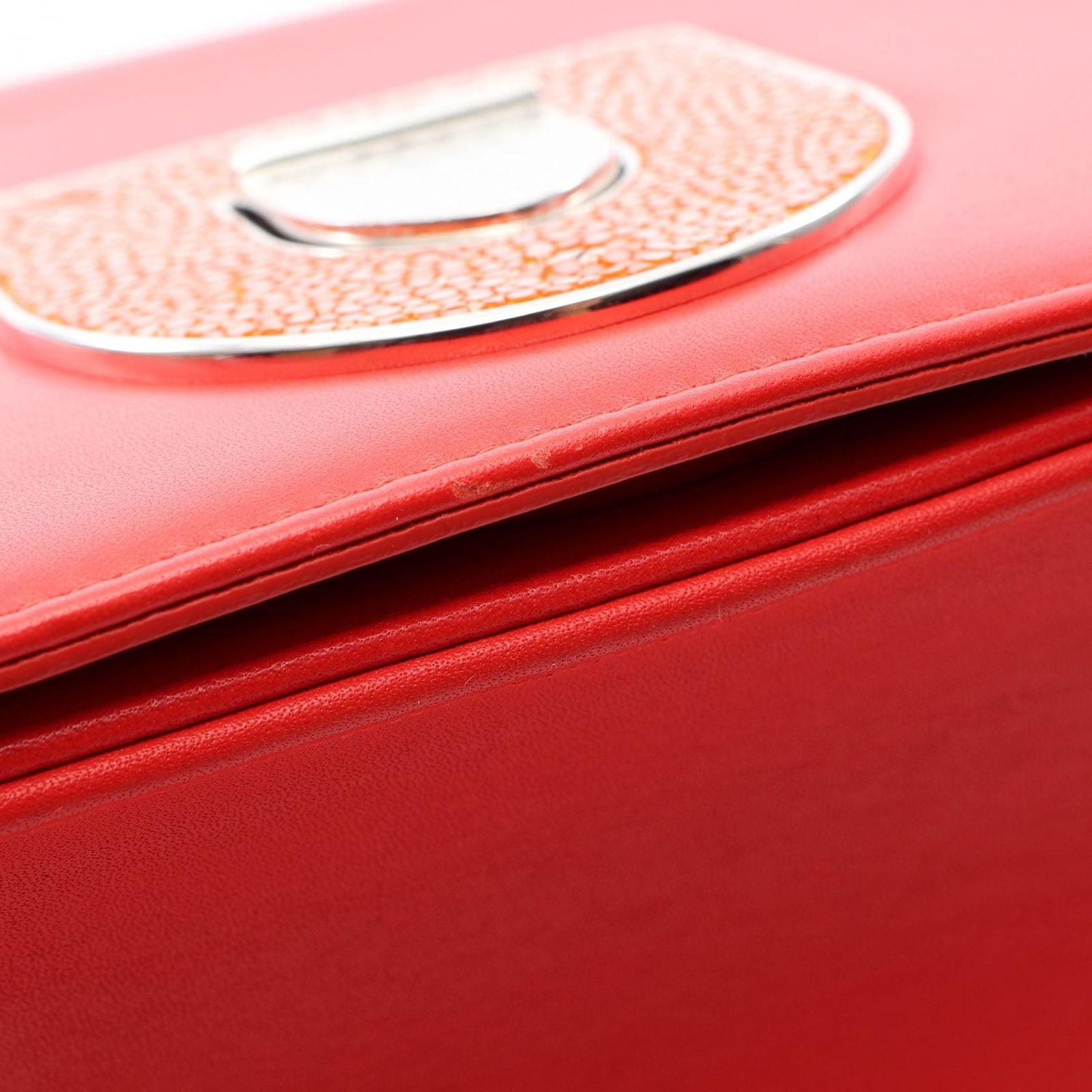 Dior Shoulder Bag Ama Red Leather Ama Small Chain — view 7