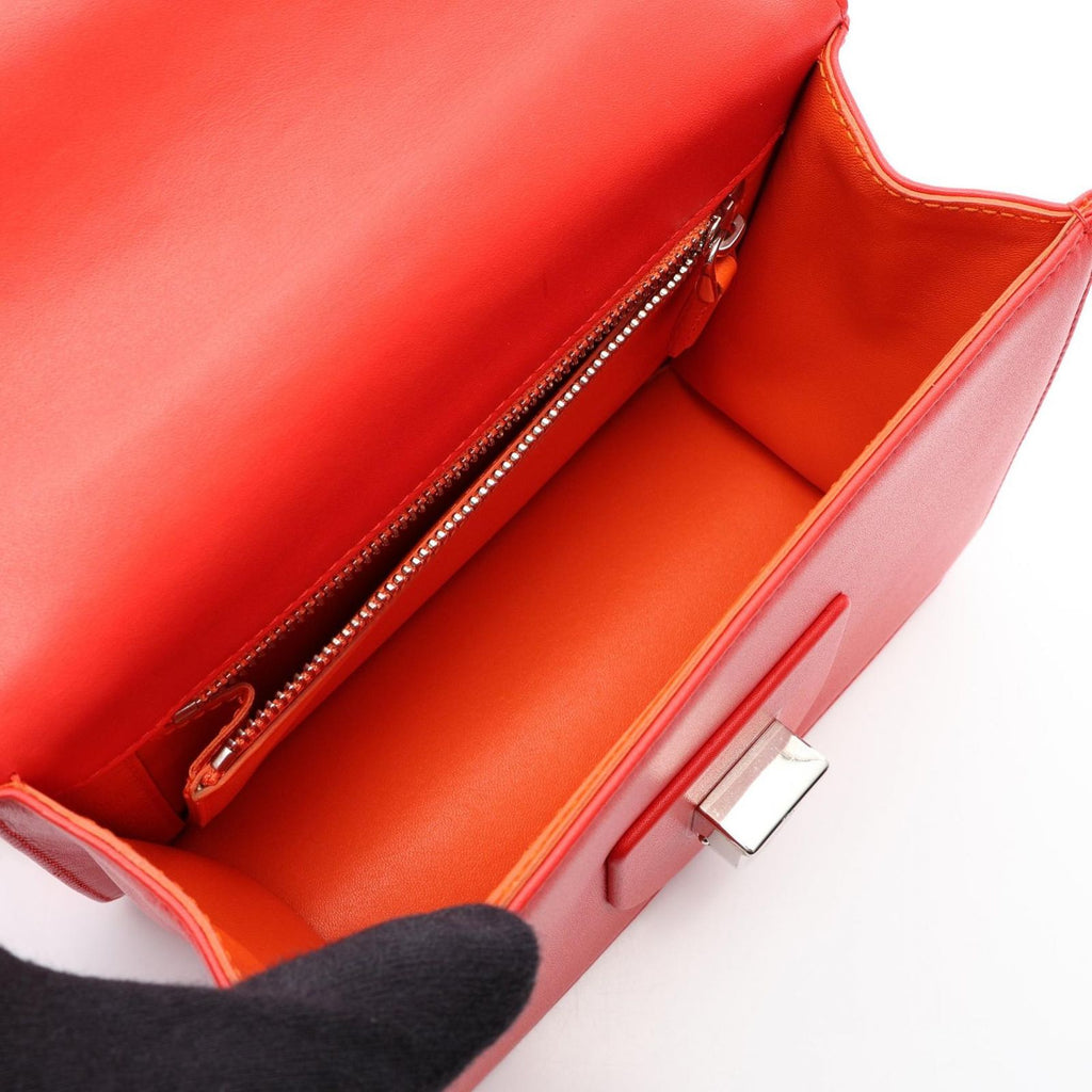Dior Shoulder Bag Ama Red Leather Ama Small Chain — view 3
