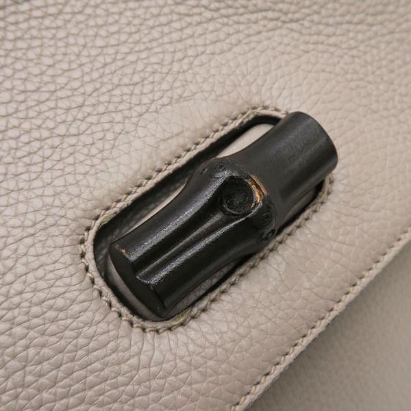 Gucci Bamboo Daily Messenger — view 8