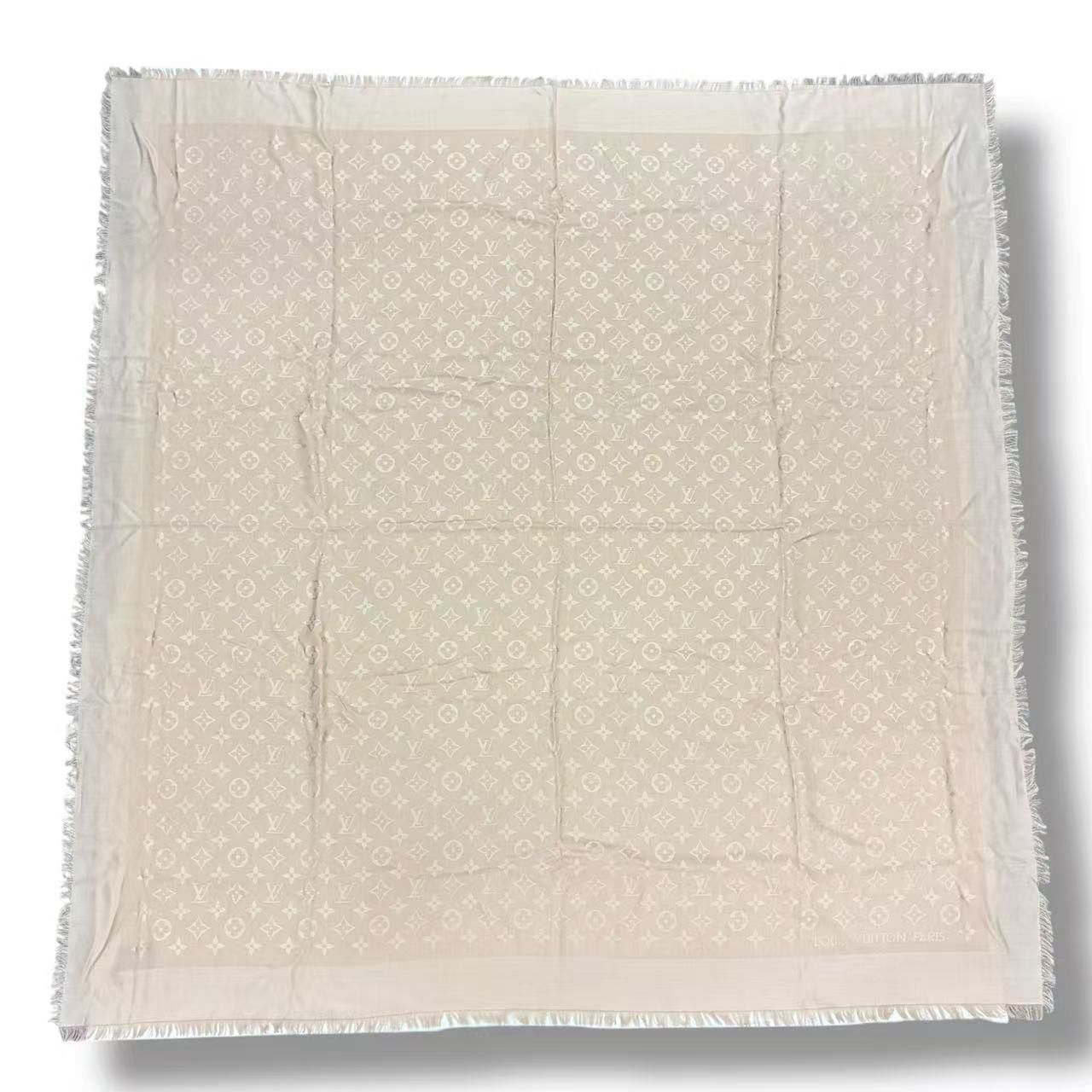 Louis Vuitton Silk Wool Scarf Monogram Beige — view 2