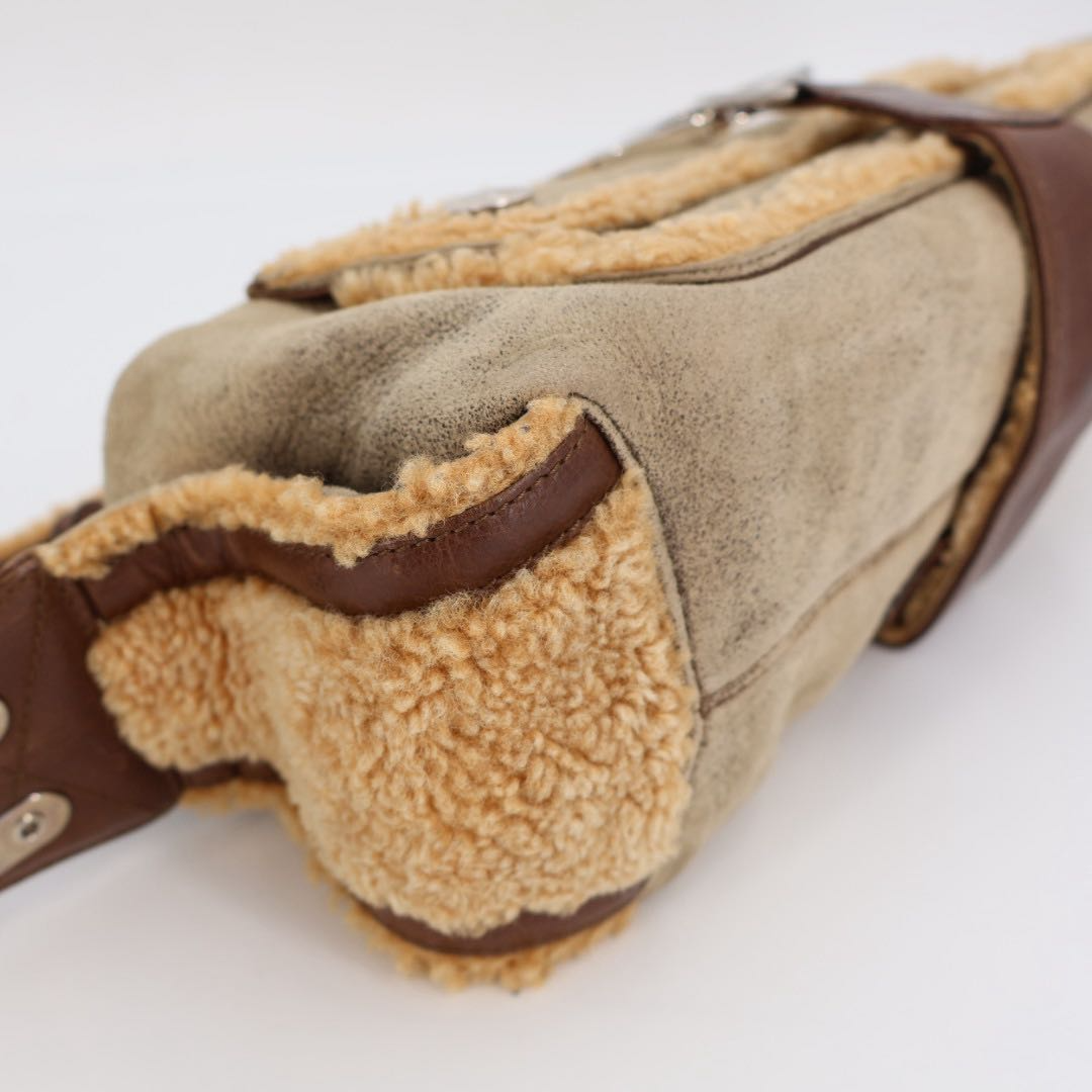 Dior Shearling Bag Handbag Beige — view 6