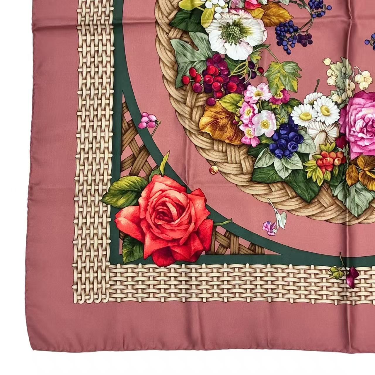 Gucci Silk Flora Scarf Floral — view 4