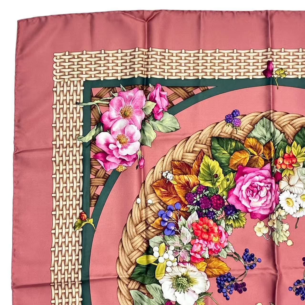 Gucci Silk Flora Scarf Floral — view 3