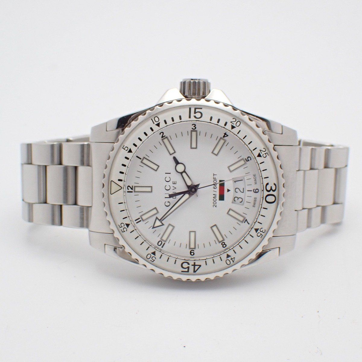 Gucci 136.3 Dive Waterproof Quartz Watch White Dial SS Pawn — view 2