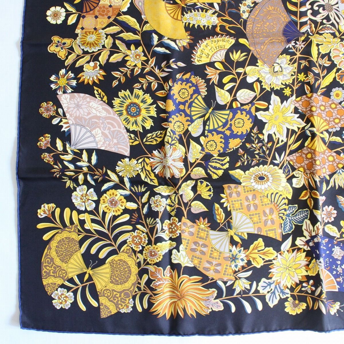 Hermes Carre 90 Scarf Flower Blooming Fabric Fan Silk 100% Black Pawn — view 4