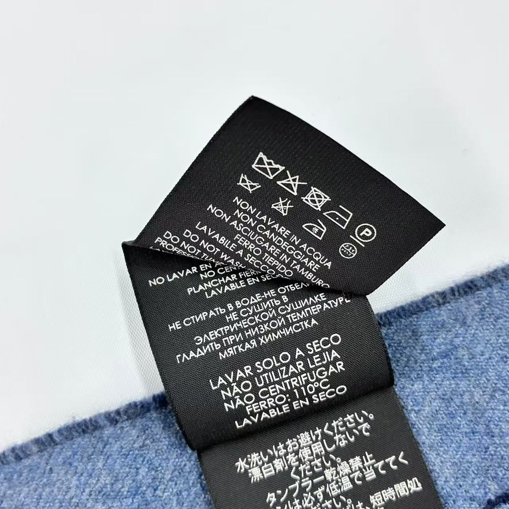 Gucci Shawl Scarf GG Logo Blue — view 9