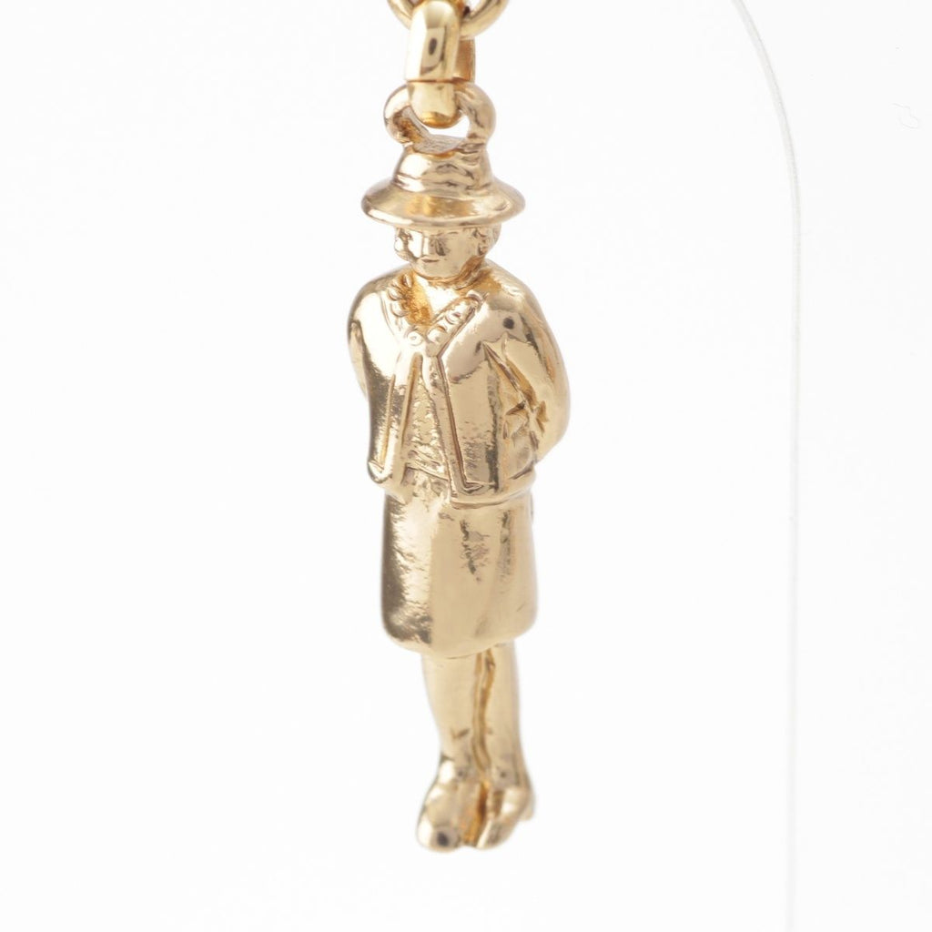Chanel Mademoiselle CC Logo Earrings Gold — view 4