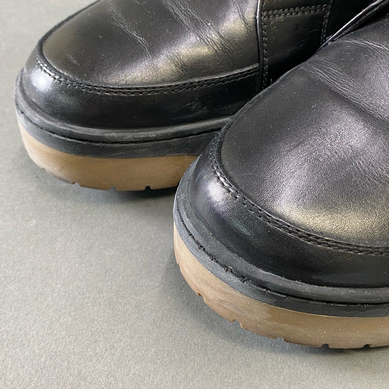 Louis Vuitton LV Logo Lace Up Boots Shoes 7 Black Leather — view 5