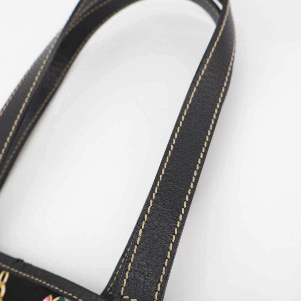 Gucci Chain Pattern Tote Shoulder — view 5