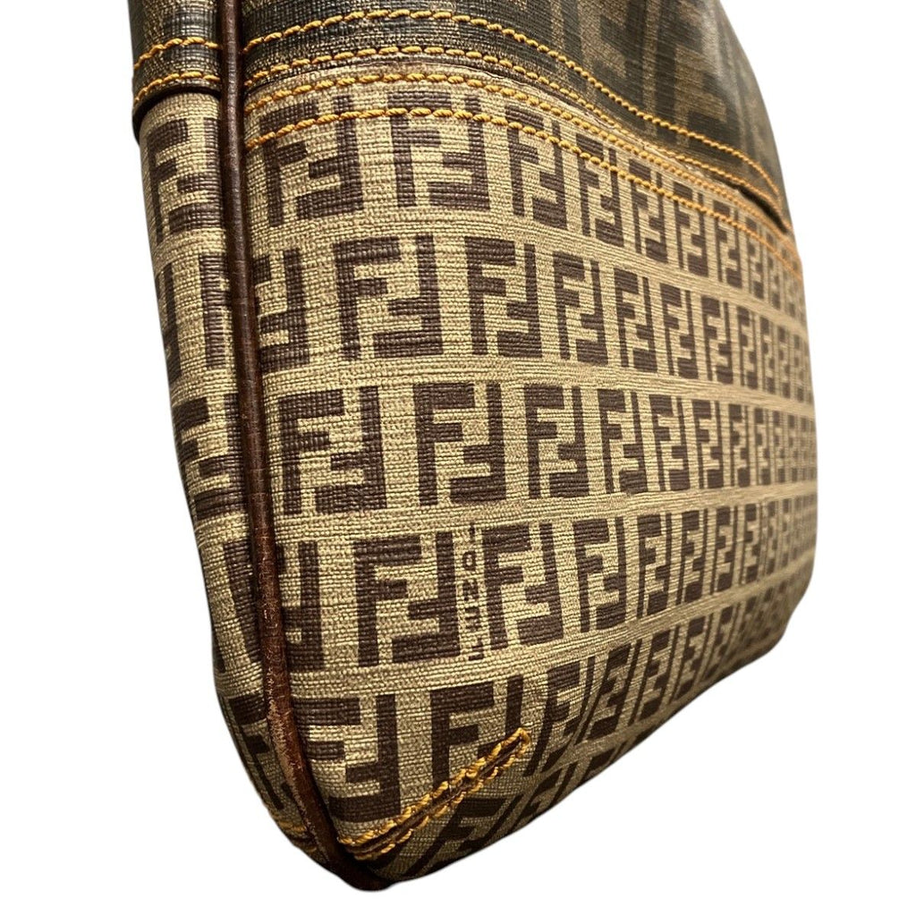 Fendi Zukka Zukki No Shoulder Bag Leather — view 8