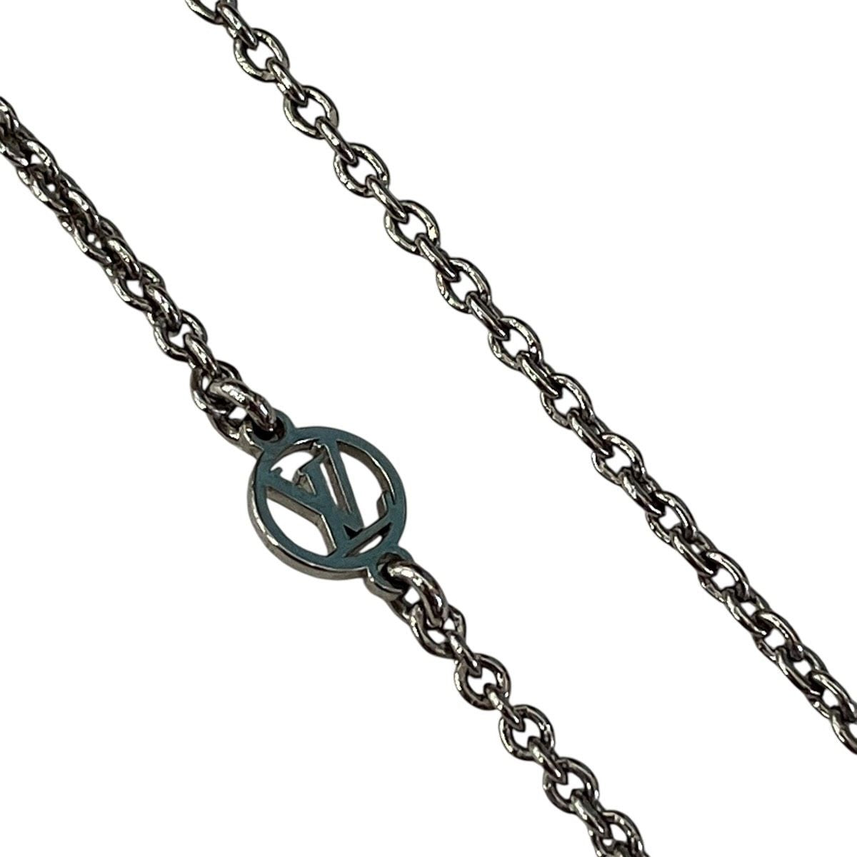 Louis Vuitton Essential Necklace 41 cm Brass Metal — view 8
