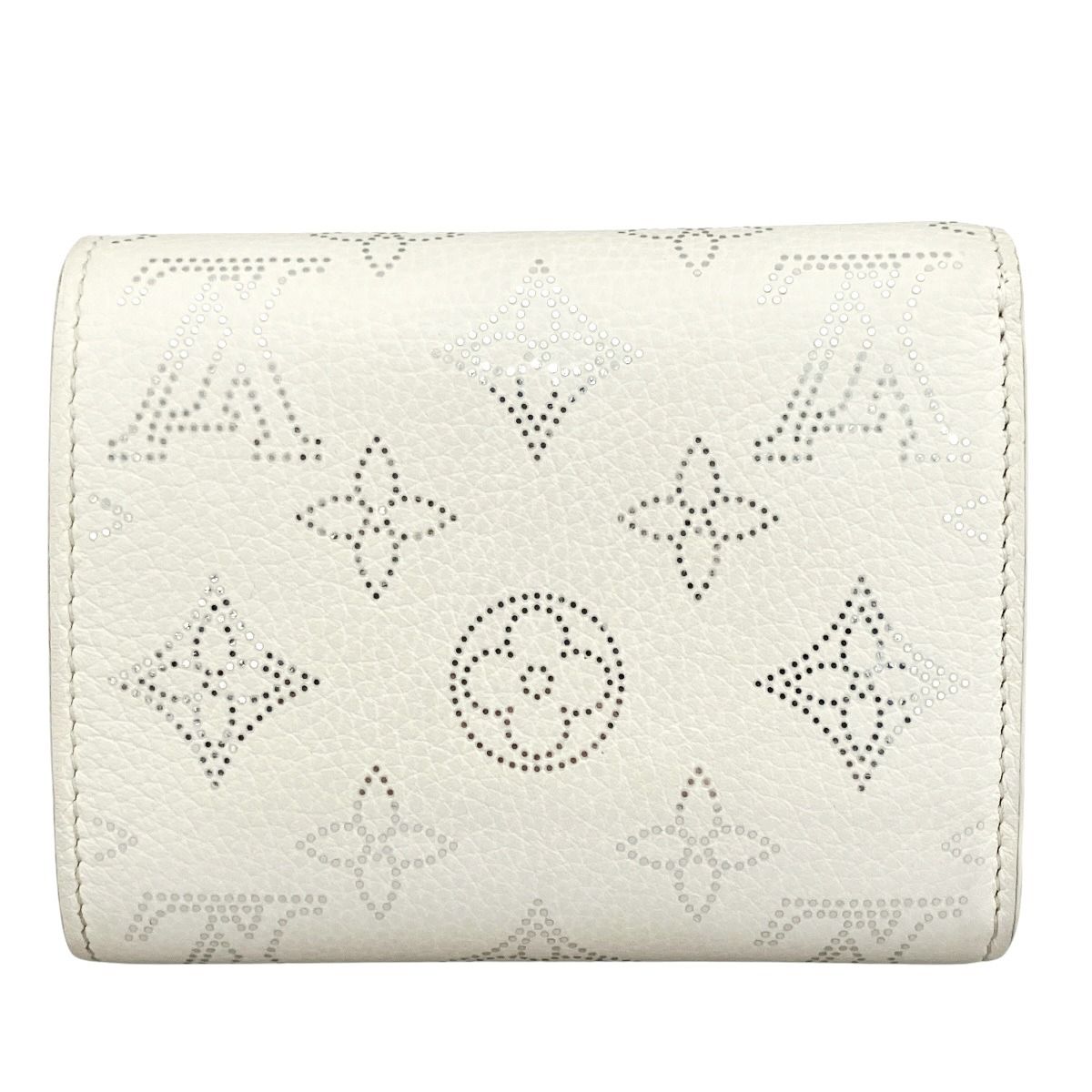 Louis Vuitton Portefeuille Iris Compact Mahina Bifold Wallet Leather — view 2