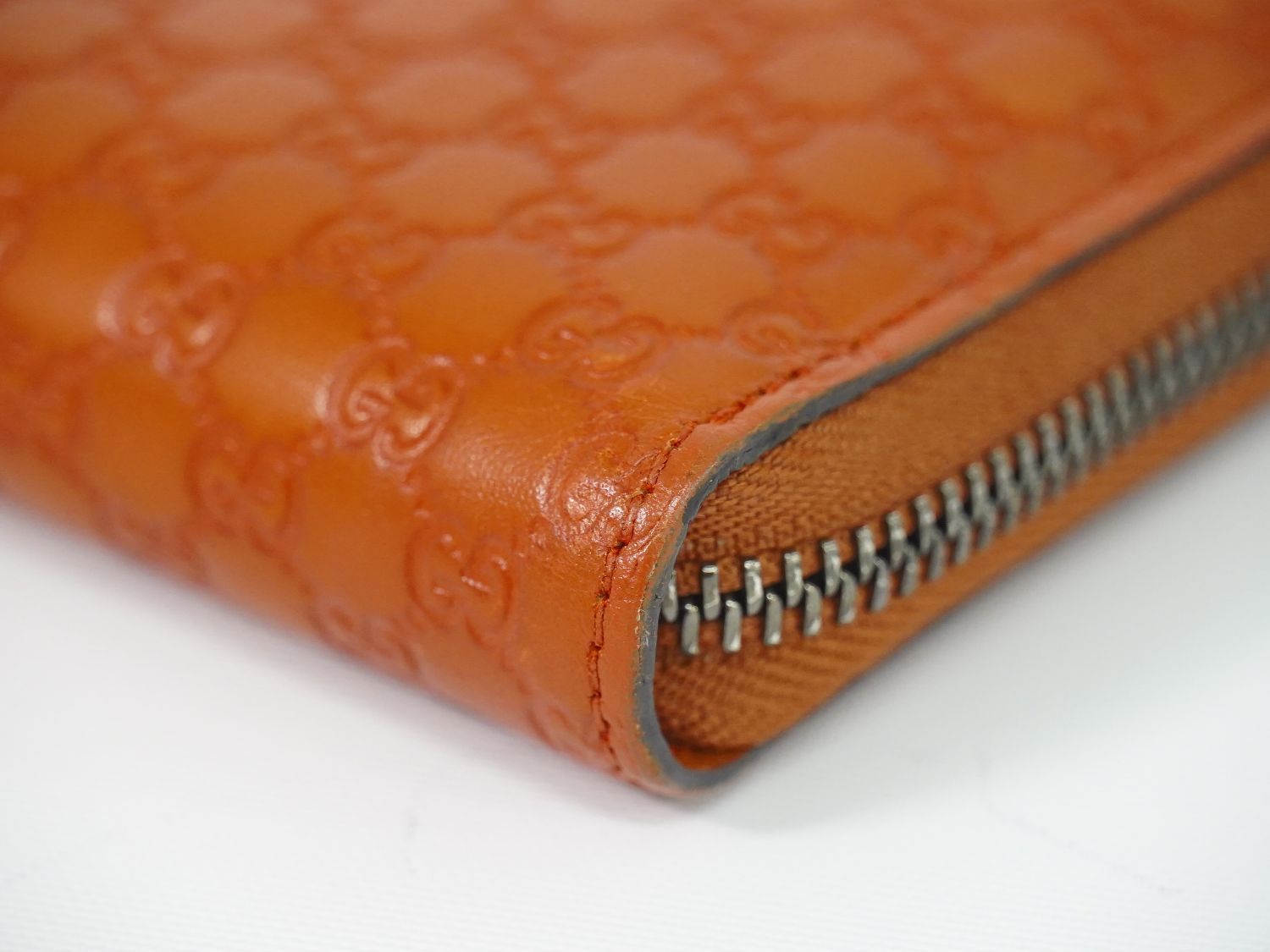 Gucci Micro Guccissima Leather Zip Around Wallet Orange — view 7