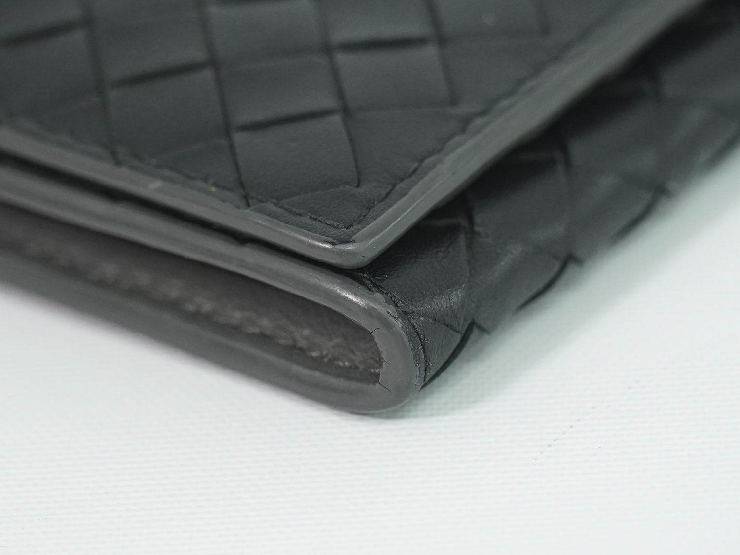 Bottega Veneta Intrecciato Wallet Billfold Leather Black — view 6