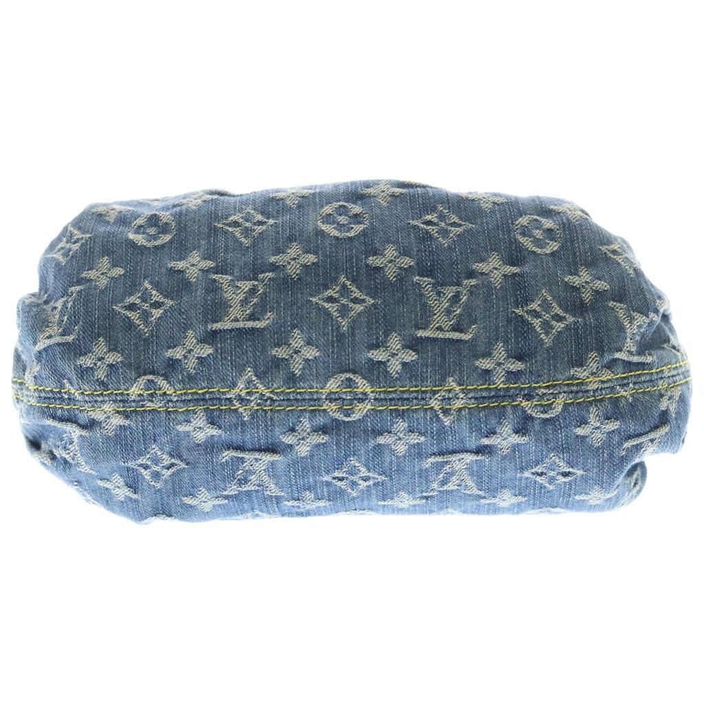 Louis Vuitton Monogram Denim Pleaty Handbag Blue — view 4