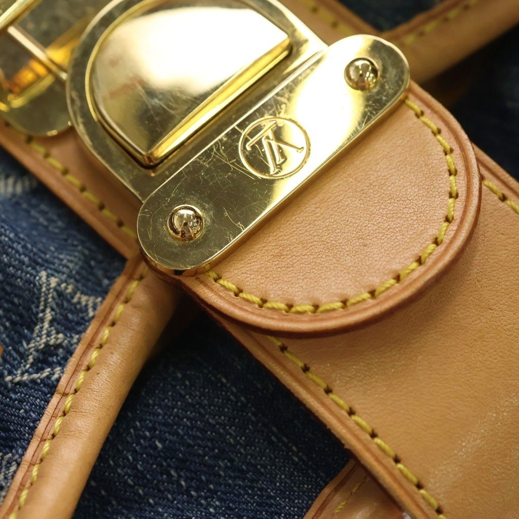 Louis Vuitton Monogram Denim Pleaty Handbag Blue — view 6