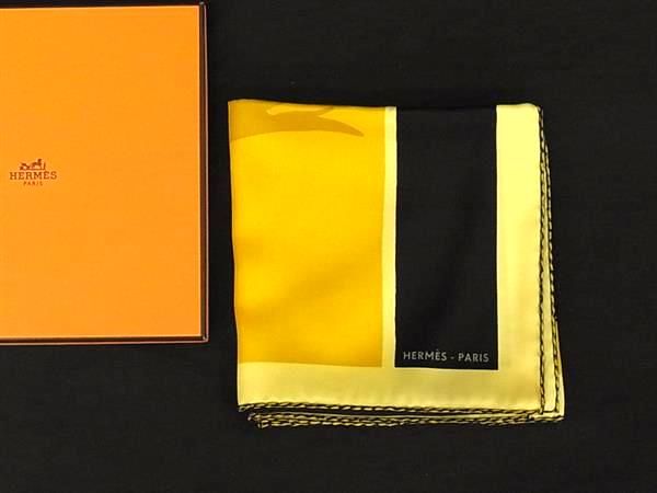 Hermes Swinging Saint Germain Carre 70 Silk 100% Scarf Yellow