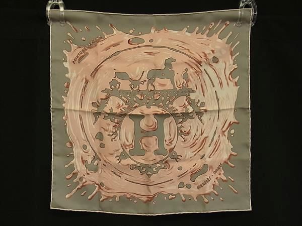 Hermes Freshly Painted Carre 45 Petit Gavrossi Silk 100% Scarf Pocket Square