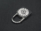Hermes Taiyo Limited Cadena Padlock Silver — view 2