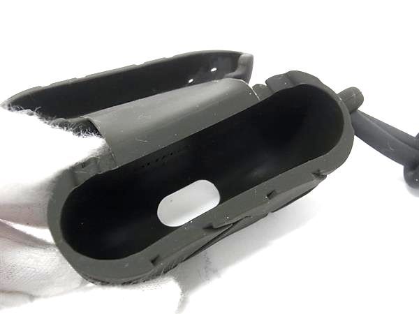 Bottega Veneta Airpods Case Dark Gray — view 3