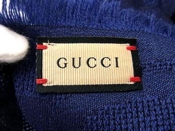 Gucci GG Pattern 76% Wool Silk 24% Scarf Shawl Navy — view 4