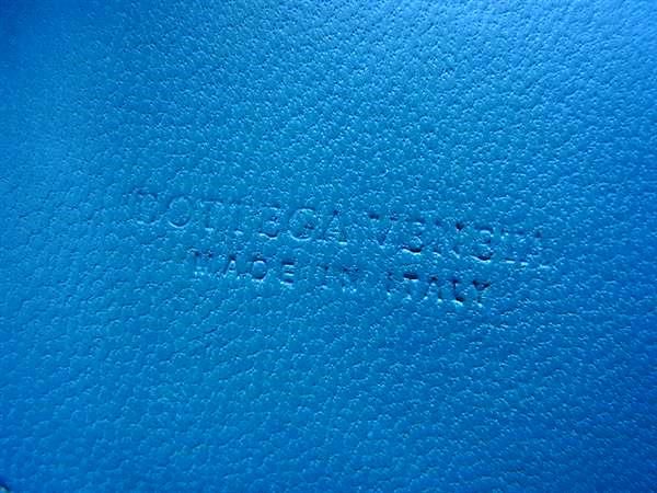Bottega Veneta Intrecciato Leather Mirror Key Ring Key Holder Blue — view 4