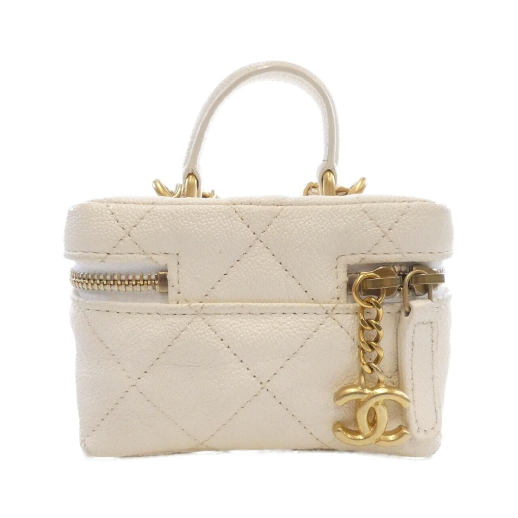 Chanel Shoulder Bag White — view 2