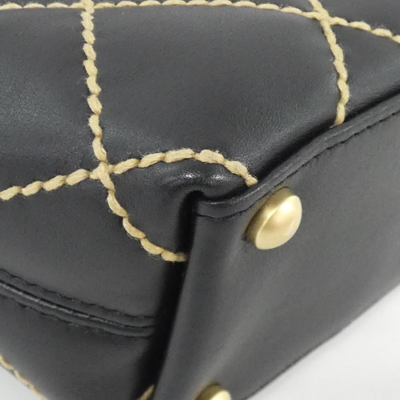 Chanel Vintage Wild Stitch Line — view 3