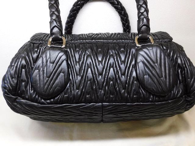 Prada Handbag Leather Color Gathered Black — view 2