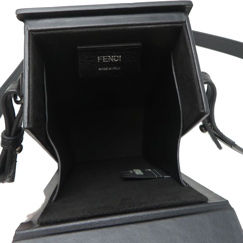 Fendi Shoulder Bag Black — view 6