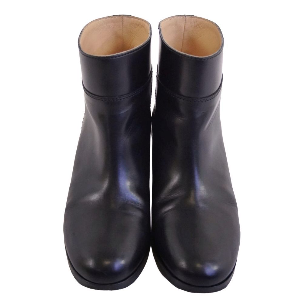 Chanel Boots Short CC Logo — view 4