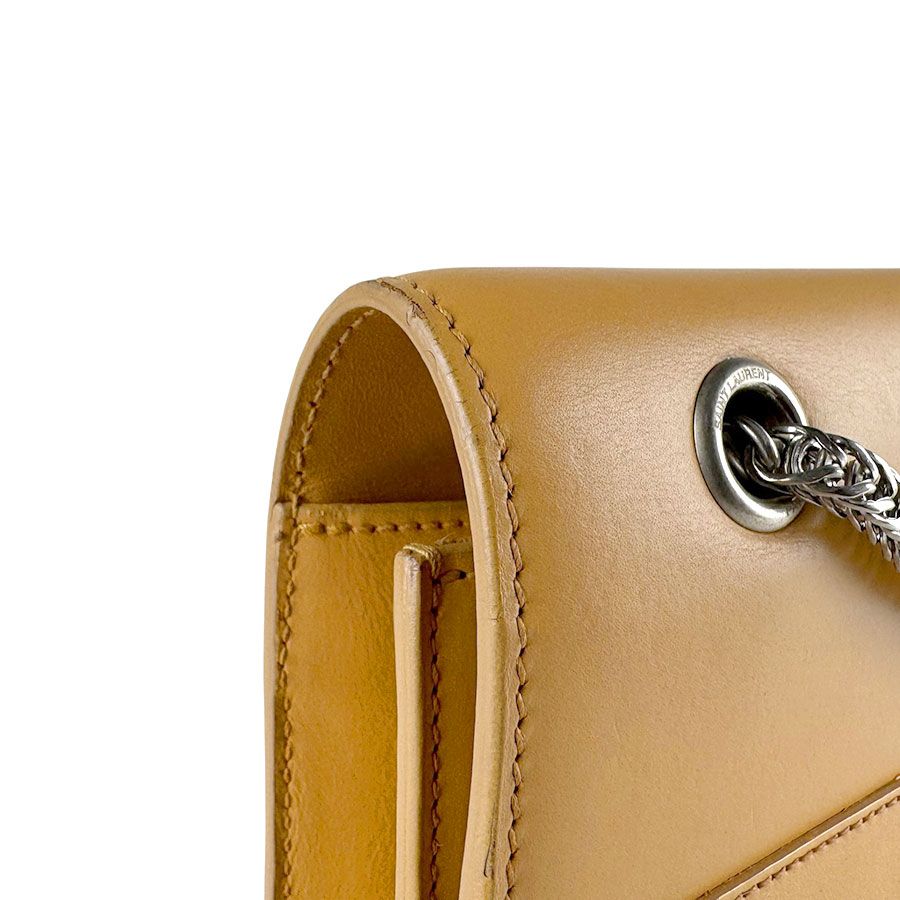 Saint Laurent Shoulder Bag Betty — view 6