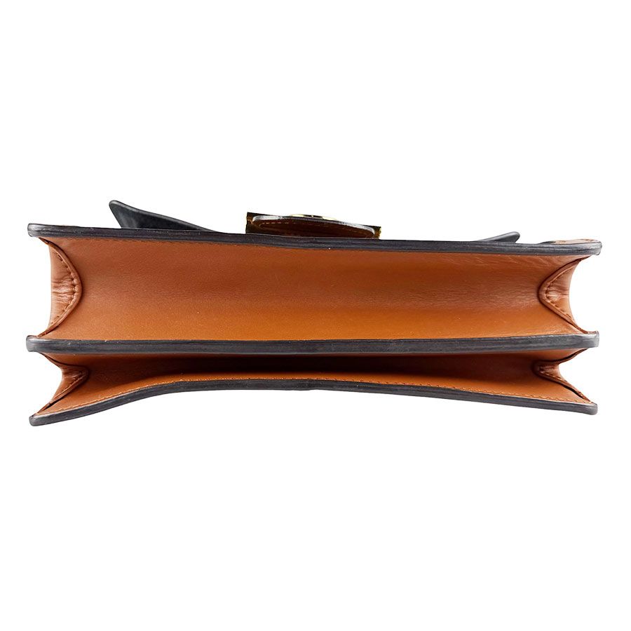 Louis Vuitton Shoulder Bag Monogram Reverse Dauphine MM — view 4