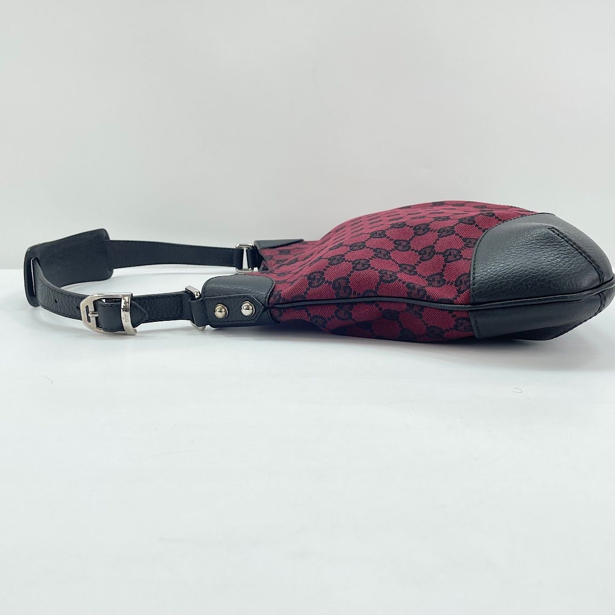 Gucci Shoulder Bag — view 5