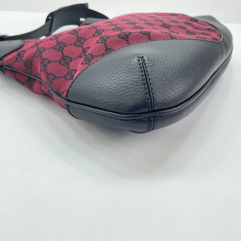 Gucci Shoulder Bag — view 8